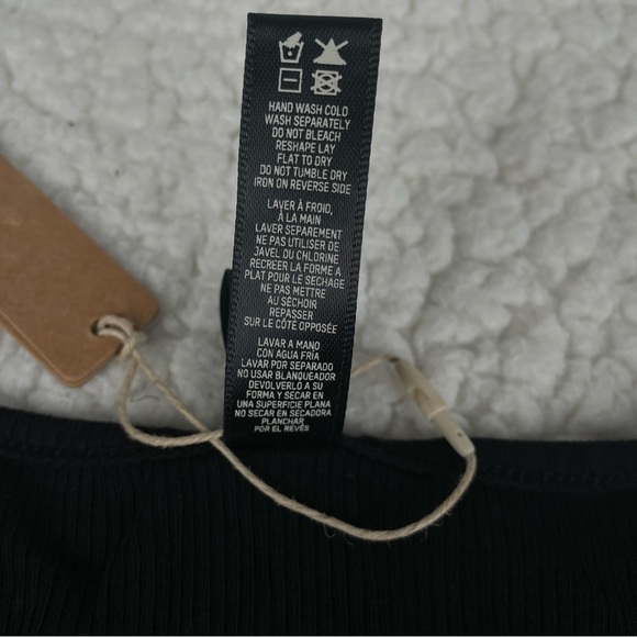 SKIMS Soft Lounge Long Sleeve Crop Top XS Onyx Sparkle Ribbed NWT Sold Out - Picture 10 of 10